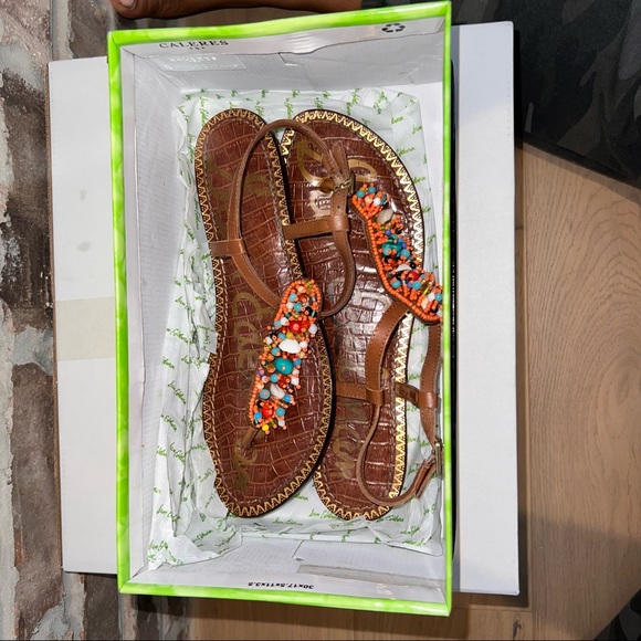 Colorful beaded sandals - Picture 6 of 8